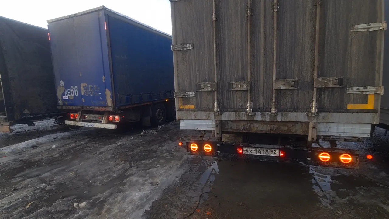 Афонарели что-ли так работать, и париться!) смотреть онлайн