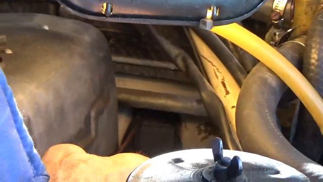 Mercedes-Benz W114 and W115 owners, make sure your car isn't missing these... смотреть онлайн