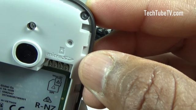 Nokia 3310 3G Unboxing and Review смотреть онлайн