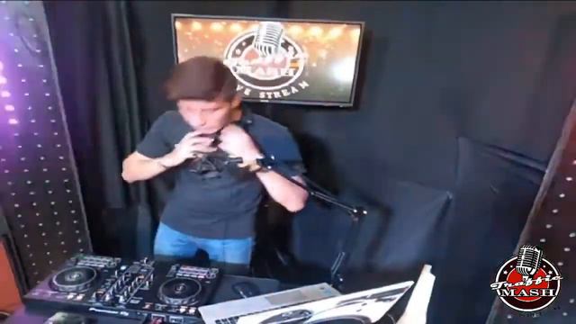 Mezclando Cumbia Sonidera En Vivo | Traffic Mash | Dj en México смотреть онлайн