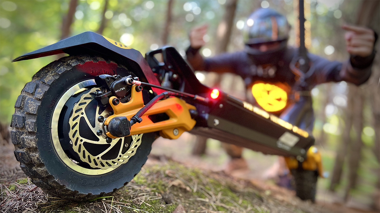 Этот электросамокат ждали многие! Halten Strong! Чем он крут? смотреть онлайн