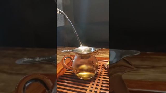 Высокогорный Тайваньский Улун Дун Дин смотреть онлайн