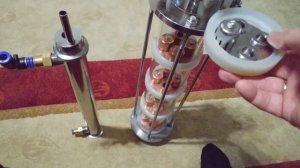 Захлёб колпачковой колонны.