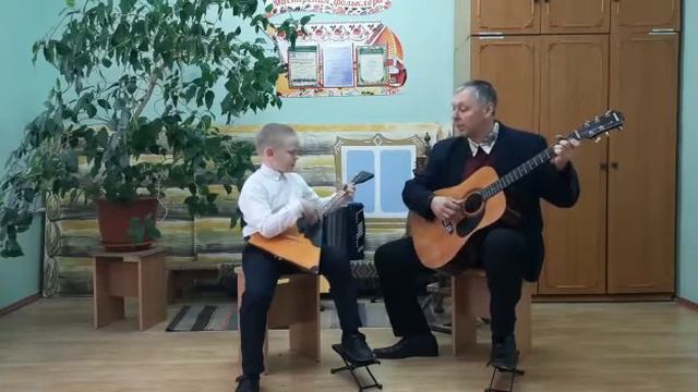 Музыка В. Алексеева, слова И. Лейме "Стоит ива одинокая" смотреть онлайн