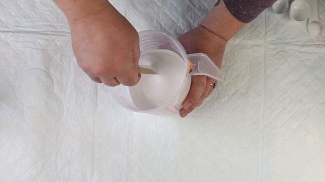 Get Amazing Results with My Pearl Pour Recipe: Step-by-Step Acrylic Paint Mixing Tutorial смотреть онлайн