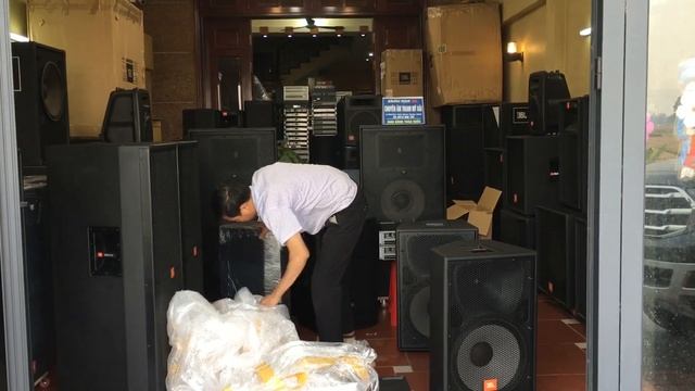 Hàng mới về 725 usa đời đầu 5000vz 2400 220v PRX 715 MP 415 TR 125 lh 0912898787 zalo смотреть онлайн