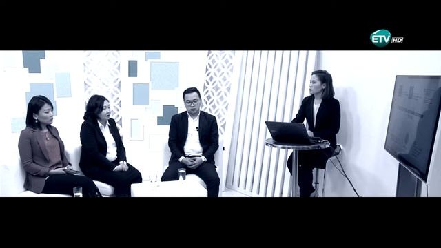 "Өөрчлөлтийн Жим"-ийн Эргэн тойронд... смотреть онлайн