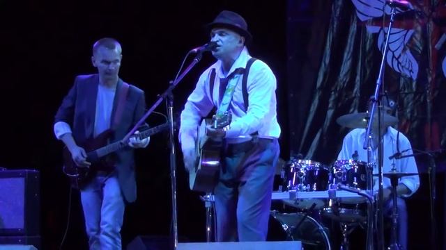 Красавчик'с Бэнд Чествование ящерицы смотреть онлайн