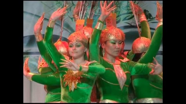 танец "Зеленая тара" МБДОУ Золотинка, Иволгинский район смотреть онлайн