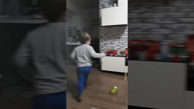 Сын в танце.литл биг смотреть онлайн