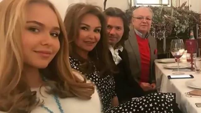 Стали известны все подробности рождения сына Маликова смотреть онлайн