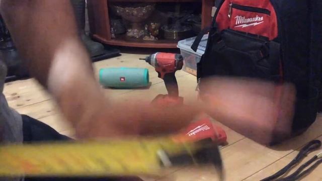 Рулетка Milwaukee смотреть онлайн