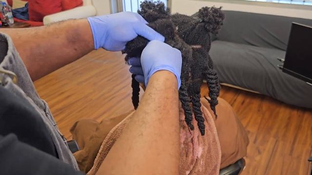 "Strumming the Harp Strings" | Tips for Detangling Thick Density- Fine Textured Natural Hair смотреть онлайн