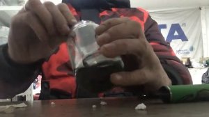 Как сделать супер клей в домашних условиях своими руками за пару минут,лайф хак сделать лучший клей