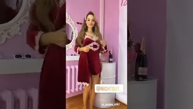 Лучшие сторис annakalash (@ANNA KALASHNIKOVA ✨) подборка ? от Undelete News за 12.06.2020 смотреть онлайн