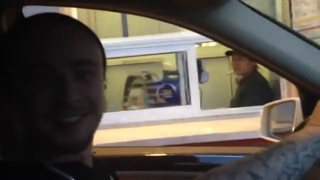 заказ в МакДональдсе смотреть онлайн