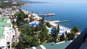Вид из номера Riviera Sunrise Resort & SPA на бассейны и море