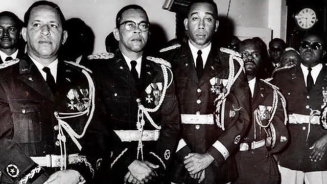 Histoire D'Haiti: Prof. Michel Soukar Ap Rakonte Istwa Lame Dayiti 1915-1994 смотреть онлайн