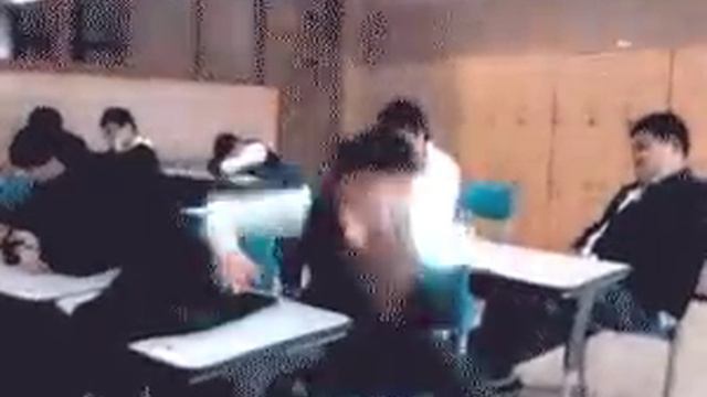 Вбил мозги, а тому выбил смотреть онлайн