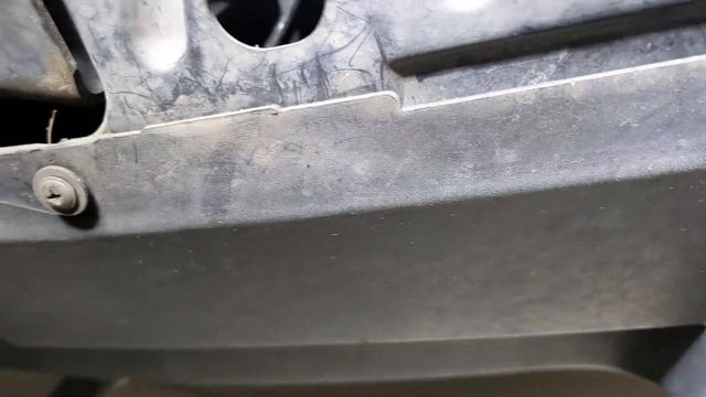 Replace Front Valve Block - Range Rover Sport or LR3 смотреть онлайн