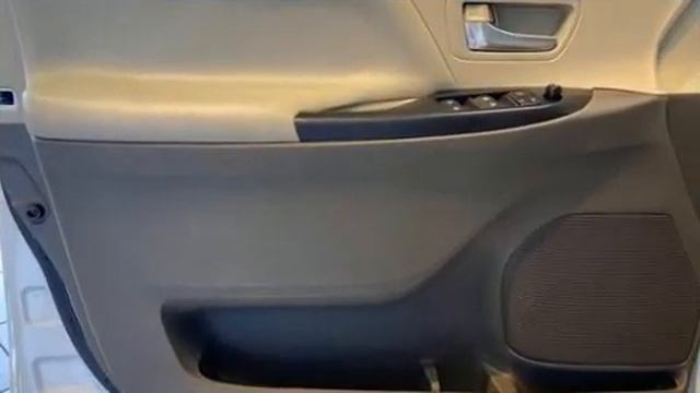 2015 Toyota Sienna 5dr 8-Pass Van LE FWD in Ames, IA 50010 смотреть онлайн