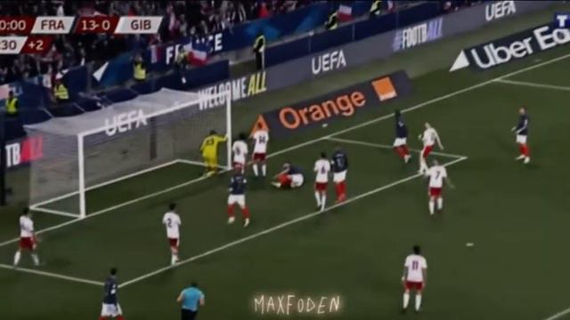 Retourner acrobatique Giroud 14-0 😱 смотреть онлайн