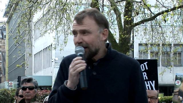 Mark Jones, Vet. Born Free Foundation March To Stop Trophy Hunting London 30-04-16 смотреть онлайн