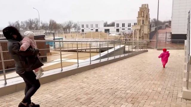 Что делать на море зимой? Отпуск в Анапе. 5 звёзд! Вся семья в сборе! Море развлечений!!! смотреть онлайн