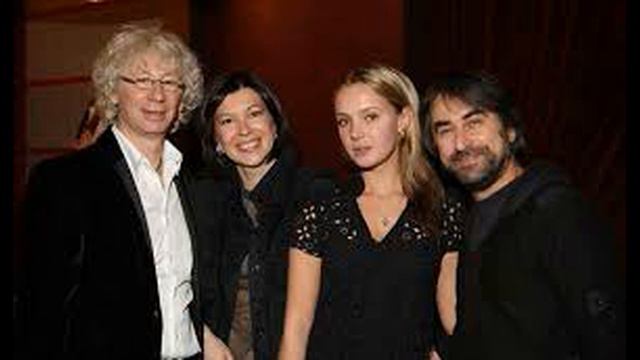 Жена Децла и его сын пропали! Родственники бьют тревогу. смотреть онлайн