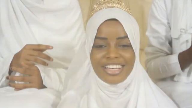 JULLI SI YONNENT BI смотреть онлайн