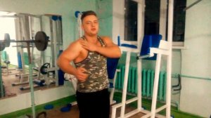 Как накачаться на брусьях и турнике