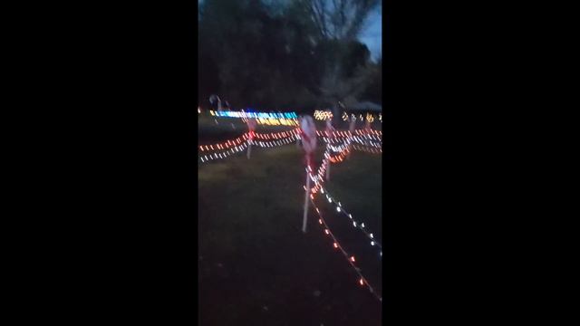 Happy Holidays смотреть онлайн