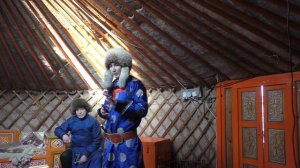 Как живут монголы Монгольская юрта