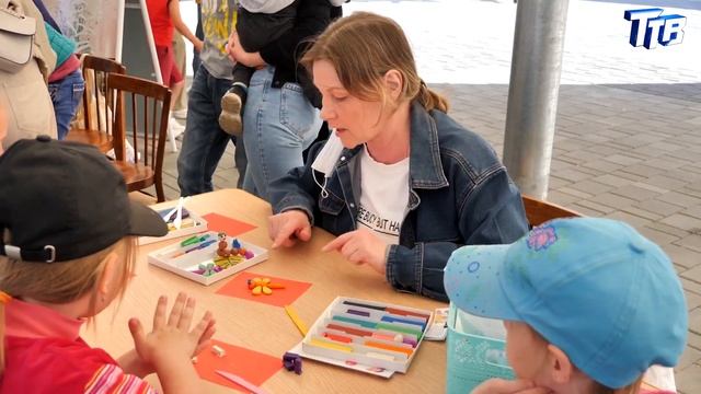 В Троицке отметили День защиты детей смотреть онлайн