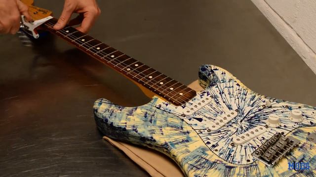 Remove the pickguard || Keeping the strings on the guitar! смотреть онлайн