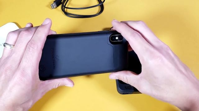 iPhone X: 4000mAh Wireless Battery Case -vs- 8000mAh Rugged Battery Case | ZeroLemon смотреть онлайн