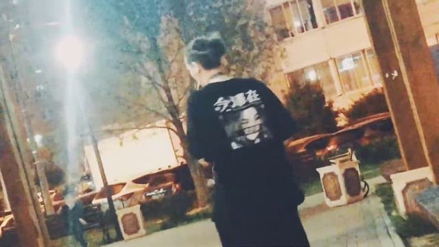 САКСОФОНИСТКА смотреть онлайн