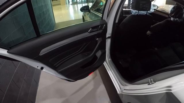 Седан бизнес-класса до 15 ? смотреть онлайн