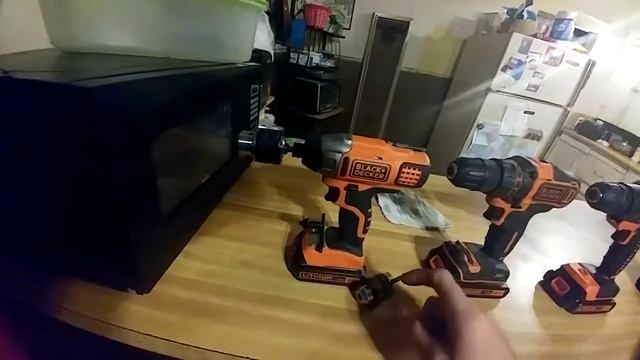 4 Black & Decker drills смотреть онлайн