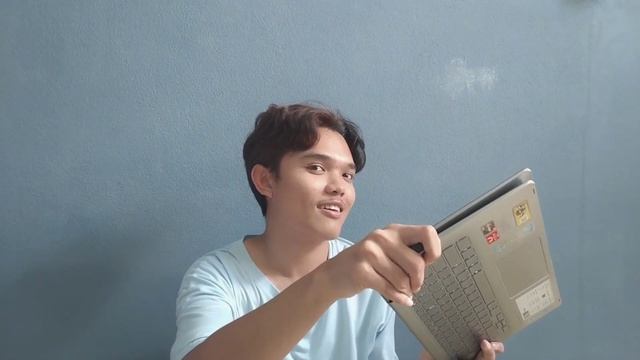 Tablet และ Laptop flip ลงทุนซื้อแบบไหนมาวาดรูปดี смотреть онлайн