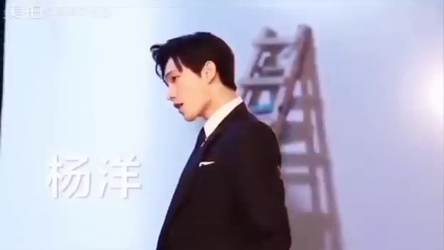 Yang Yang amazing dance | Bigbang fxxk it song ??? смотреть онлайн