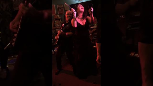 Cocktail Monkeys w/special guest: Roberta Gonzales смотреть онлайн