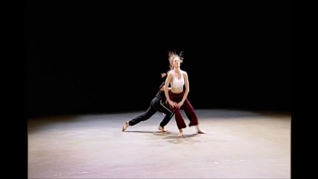 Dance with Ilona Żydziak // contemporary partnership смотреть онлайн