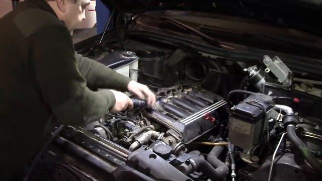 BMW x5 e53 3 0d M57 2003 Дёргается на горячую редукционный клапан тнвд смотреть онлайн