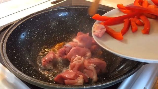 БЫСТРО ВКУСНО ПРОСТО МЯСО ПО ТАЙСКИ смотреть онлайн