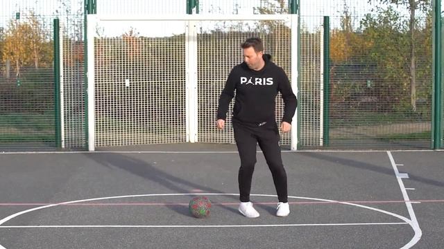3 Easy Skills for Beginners | Street Soccer International смотреть онлайн