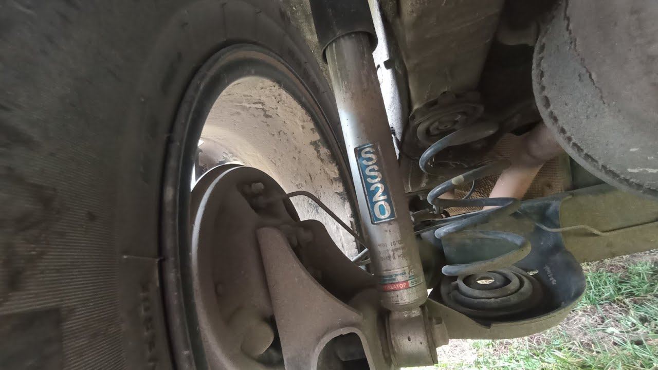 LADA Vesta,,,стойки SS-20 спустя 50 тыс.км !!! Стоит ли ?!?!?! смотреть онлайн