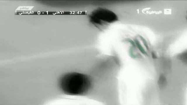 | الاهلي 2 × 0 الفيصلي | مونتاج الهدف الاول _عماد الحوسني смотреть онлайн