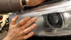 Как бесплатно восстановить фары из любого состояния. Удаление глубоких царапин на пластиковых фарах.