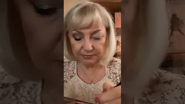 Макияж Ноября Опал смотреть онлайн